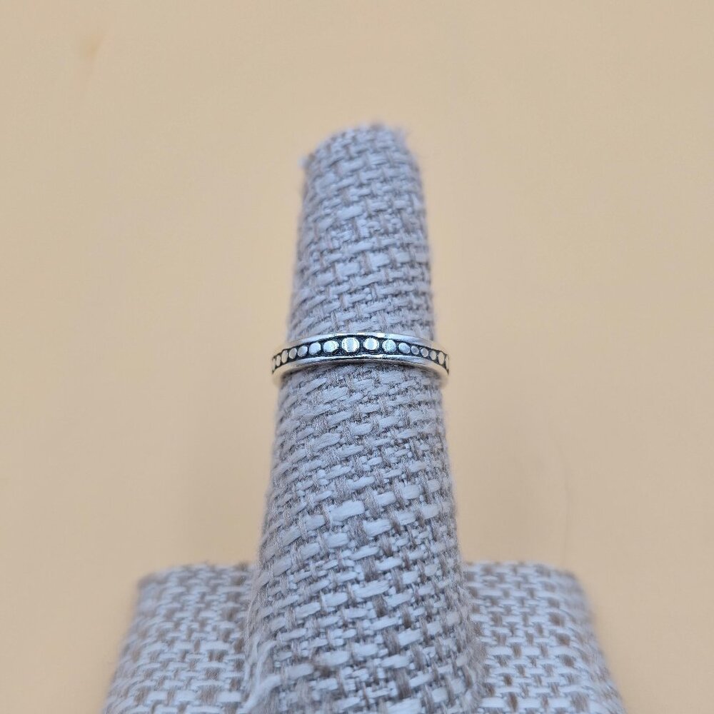 Size 6 Sterling Silver Dot Pattern Simple Band Ring A5163